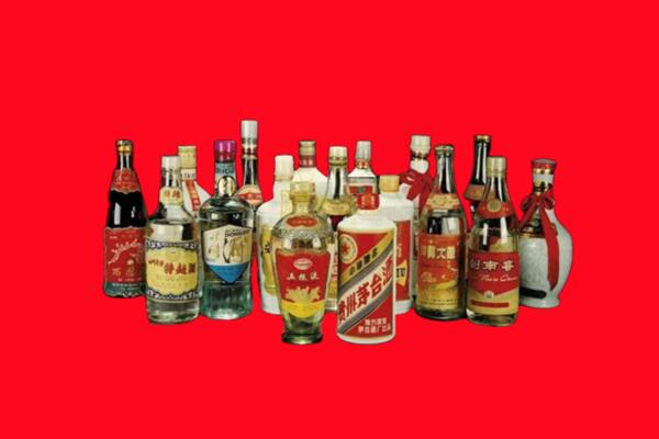 咸宁回收十八老酒.jpg